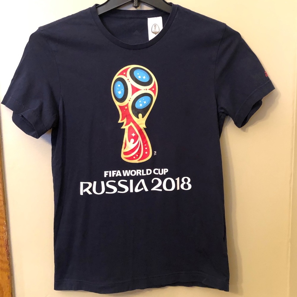 Adidas‎ T-shirt